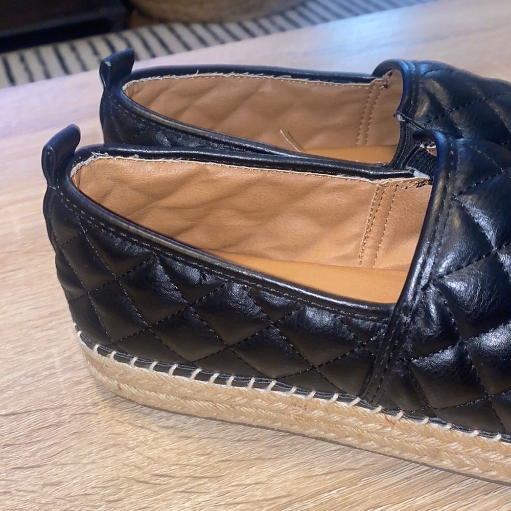 🛍️Steve Madden Black Palamo Quilted Espadrilles! - Picture 4 of 7